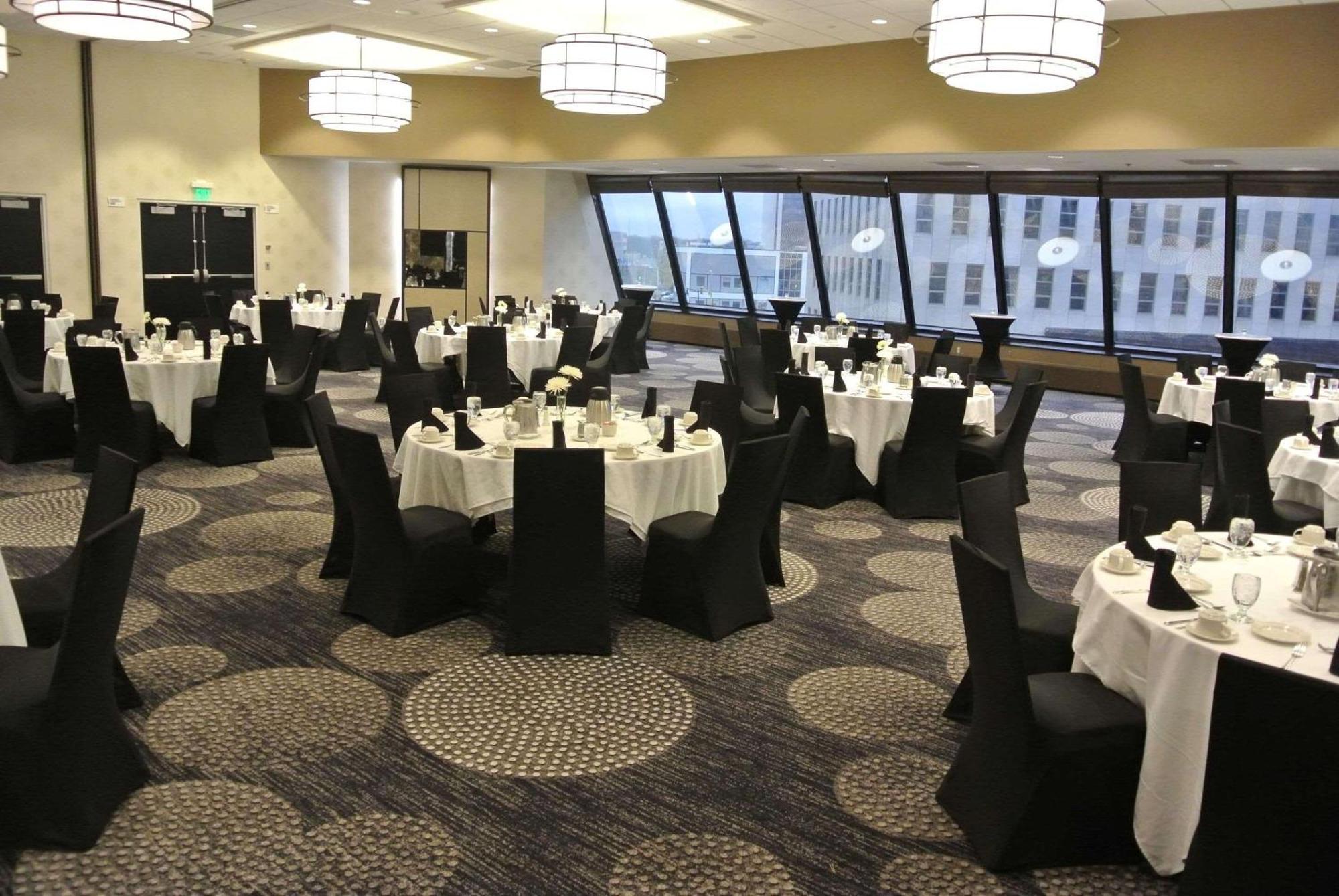 Radisson Blu Fargo Hotel Kültér fotó