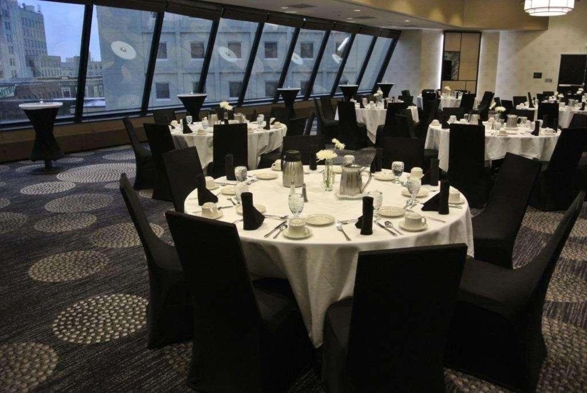 Radisson Blu Fargo Hotel Kültér fotó